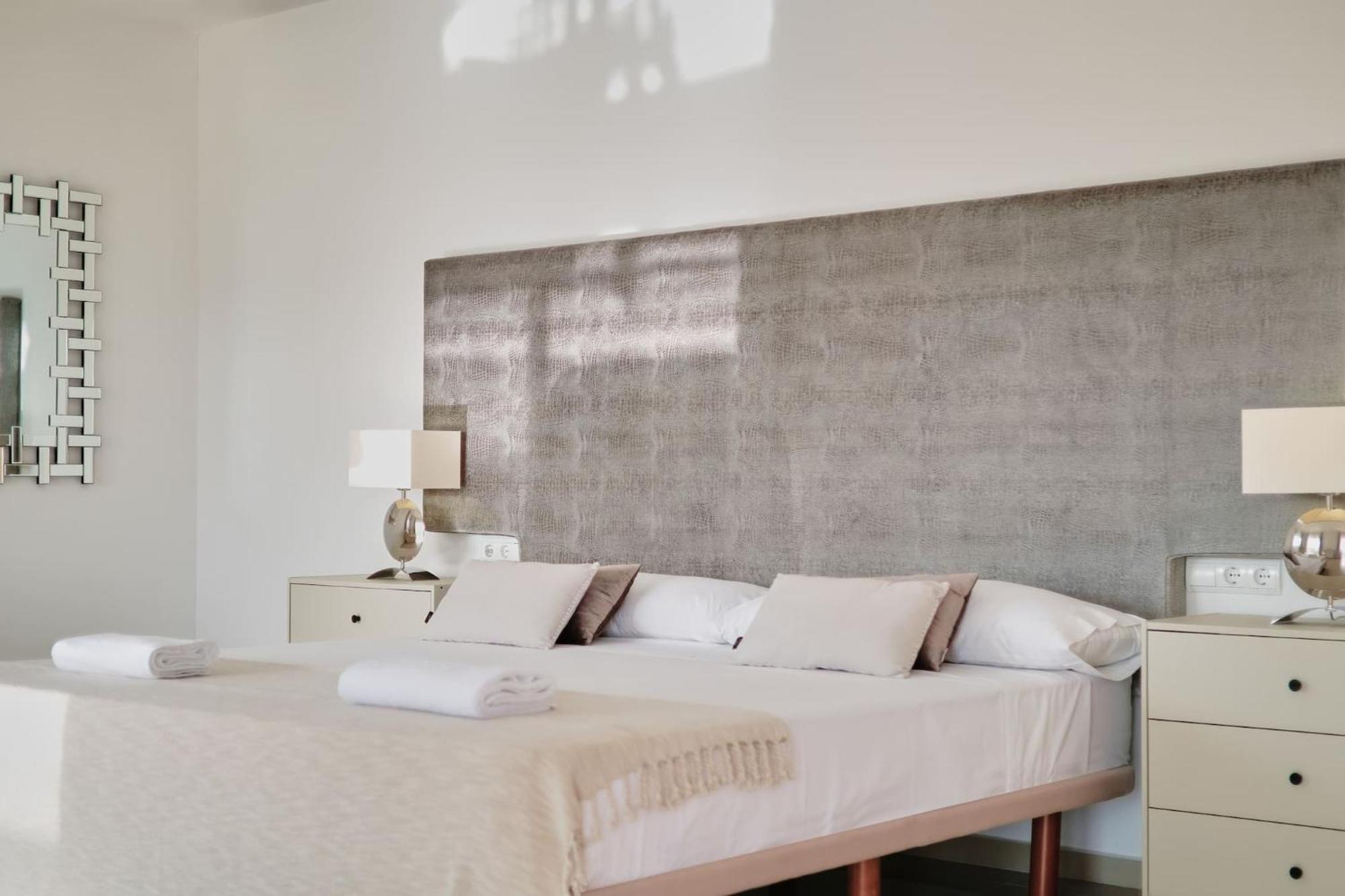 Villa Romeo 2Km From Ibiza Town And 1Km From Talamanca Beach Санта-Эулалия-дель-Рио Экстерьер фото