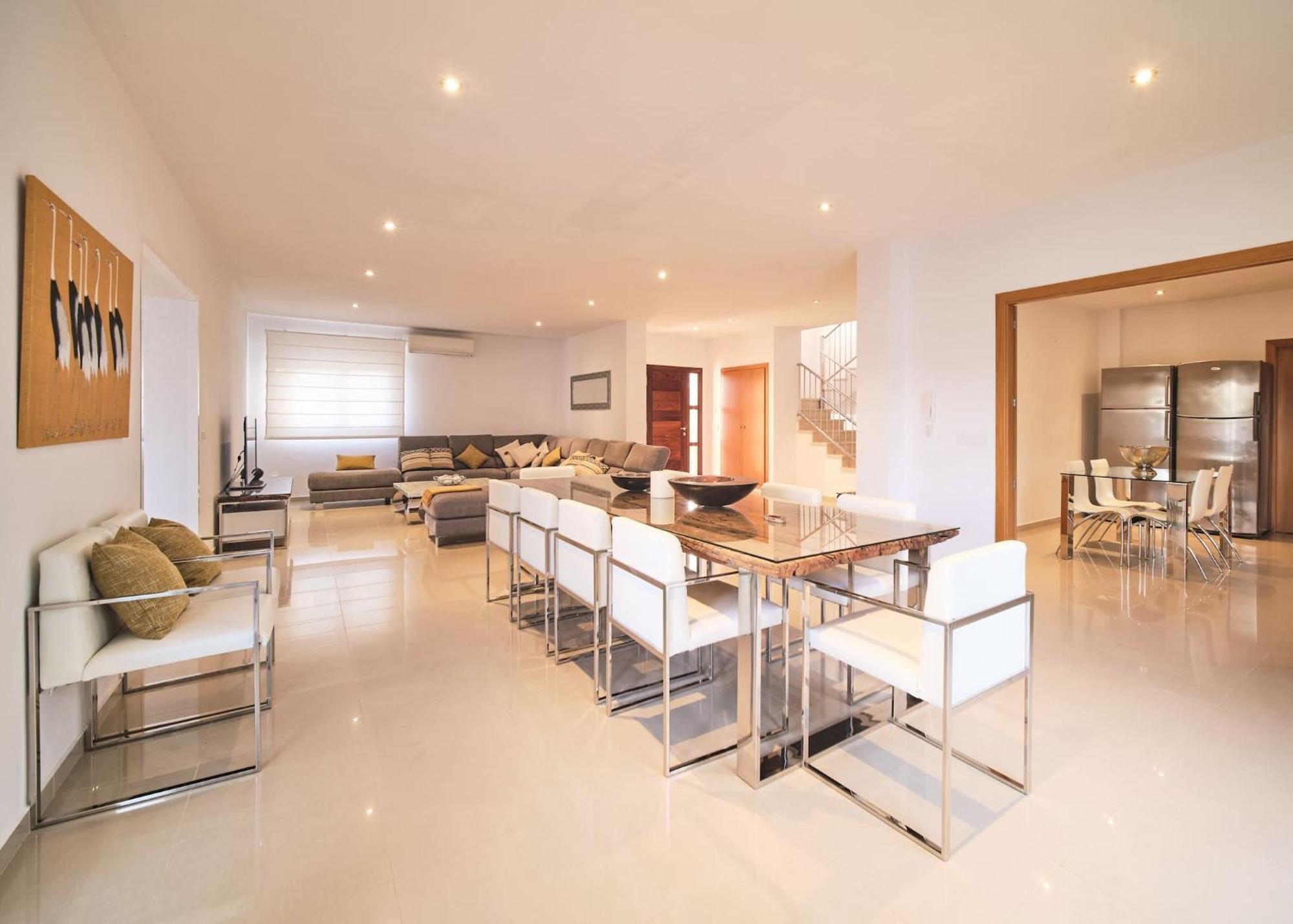 Villa Romeo 2Km From Ibiza Town And 1Km From Talamanca Beach Санта-Эулалия-дель-Рио Экстерьер фото