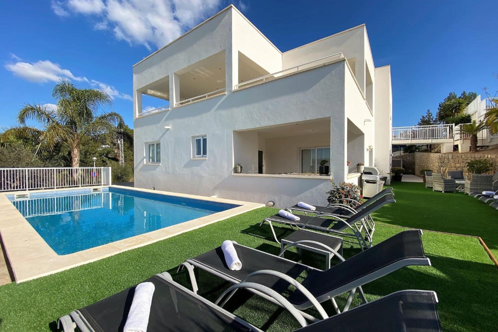 Villa Romeo 2Km From Ibiza Town And 1Km From Talamanca Beach Санта-Эулалия-дель-Рио Экстерьер фото